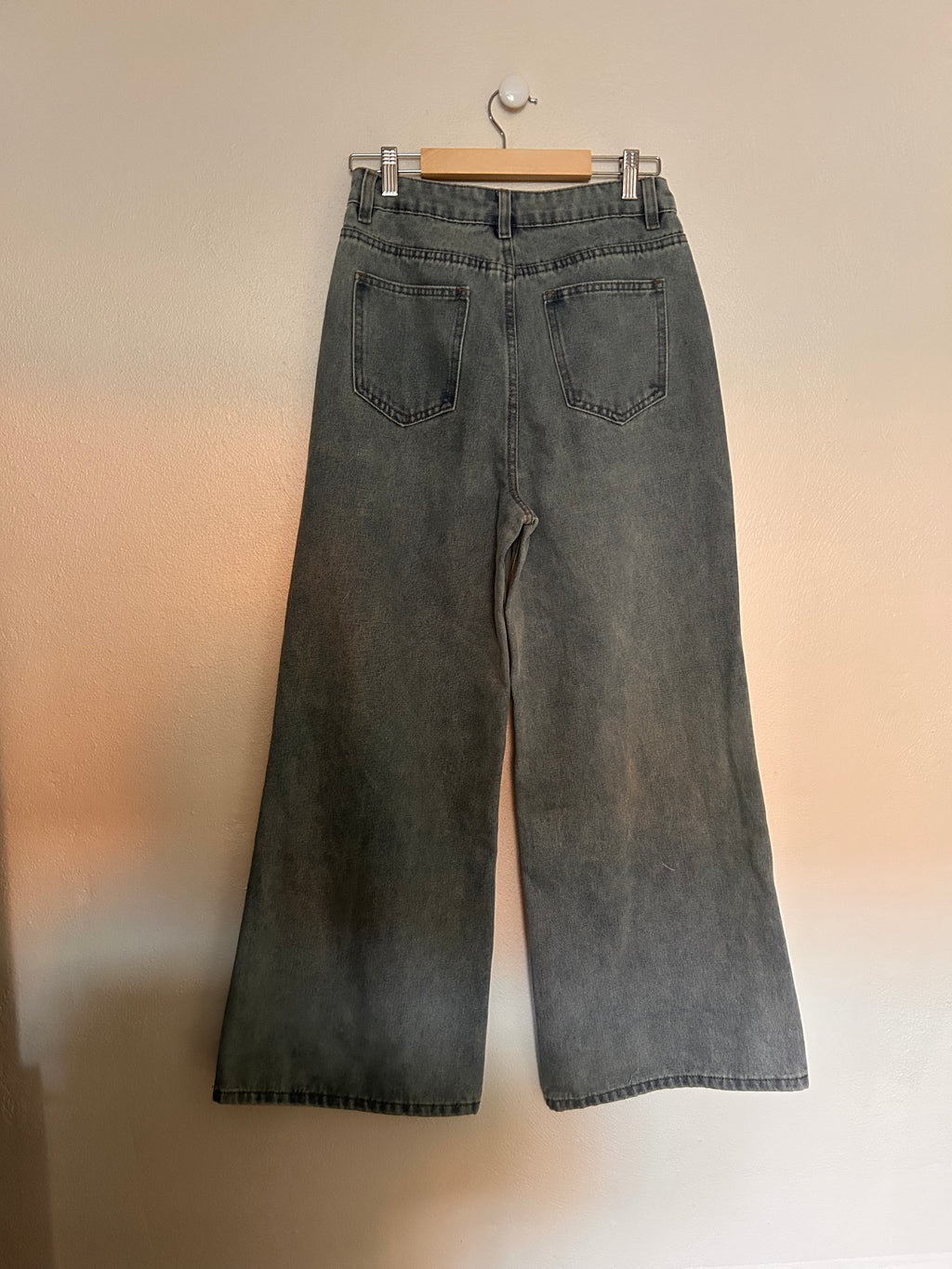 Loose fit jeans