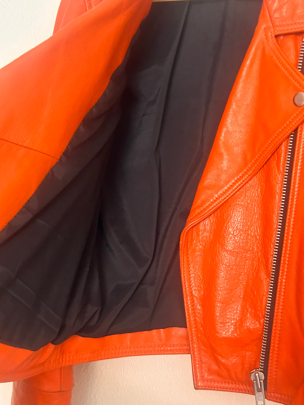 Mads Nørgaard biker jakke orange