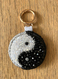 Moonchild Copenhagen nøglering, yin yang m. spejl, 7 cm
