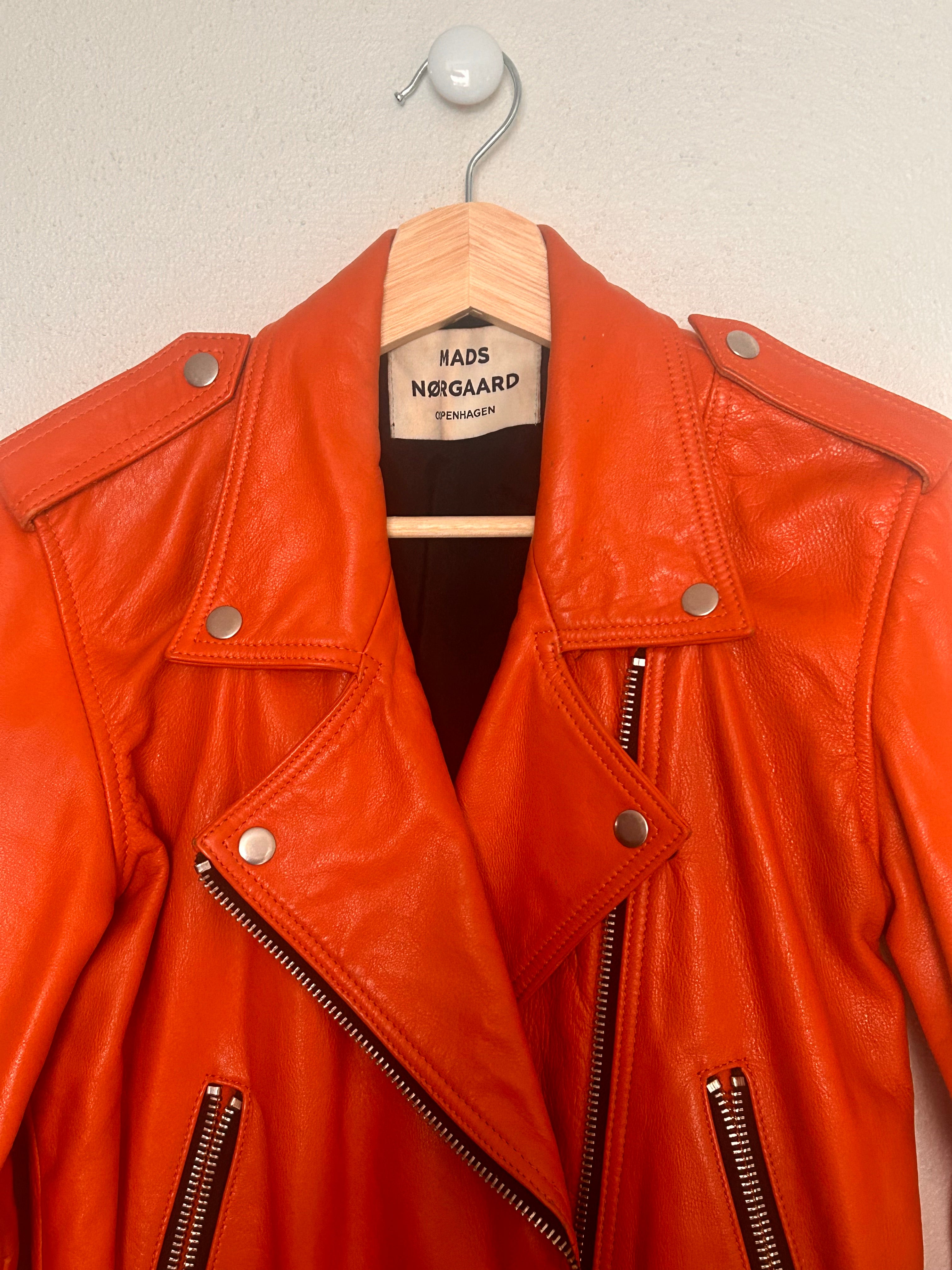 Mads Nørgaard biker jakke orange