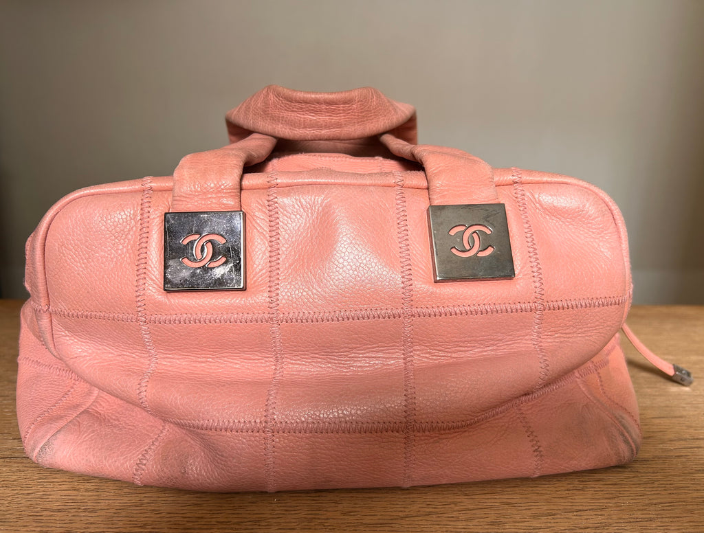 Chanel Chocolate Bar bowling bag. Pink leather. Silver hardware.
